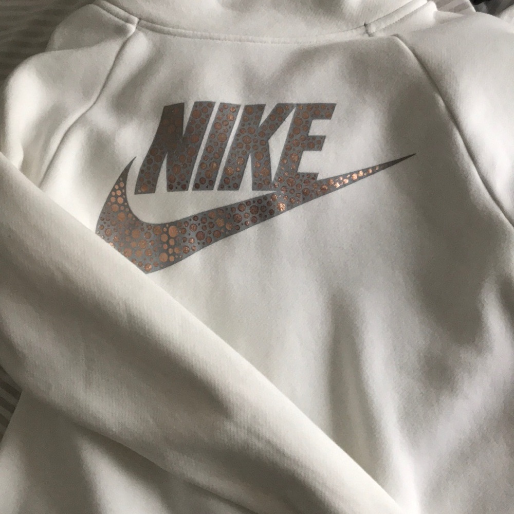 Nike sweatshirt